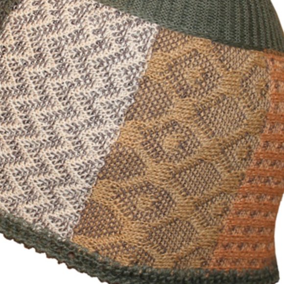 Mix of Stitches Hat. Made in Peru - Picture 5 of 5